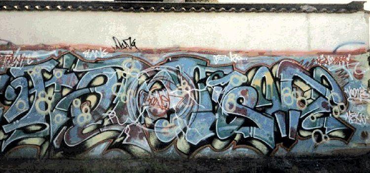 1.jpg (52985 byte)