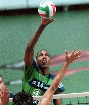 ihosvany.gif (80168 byte)
